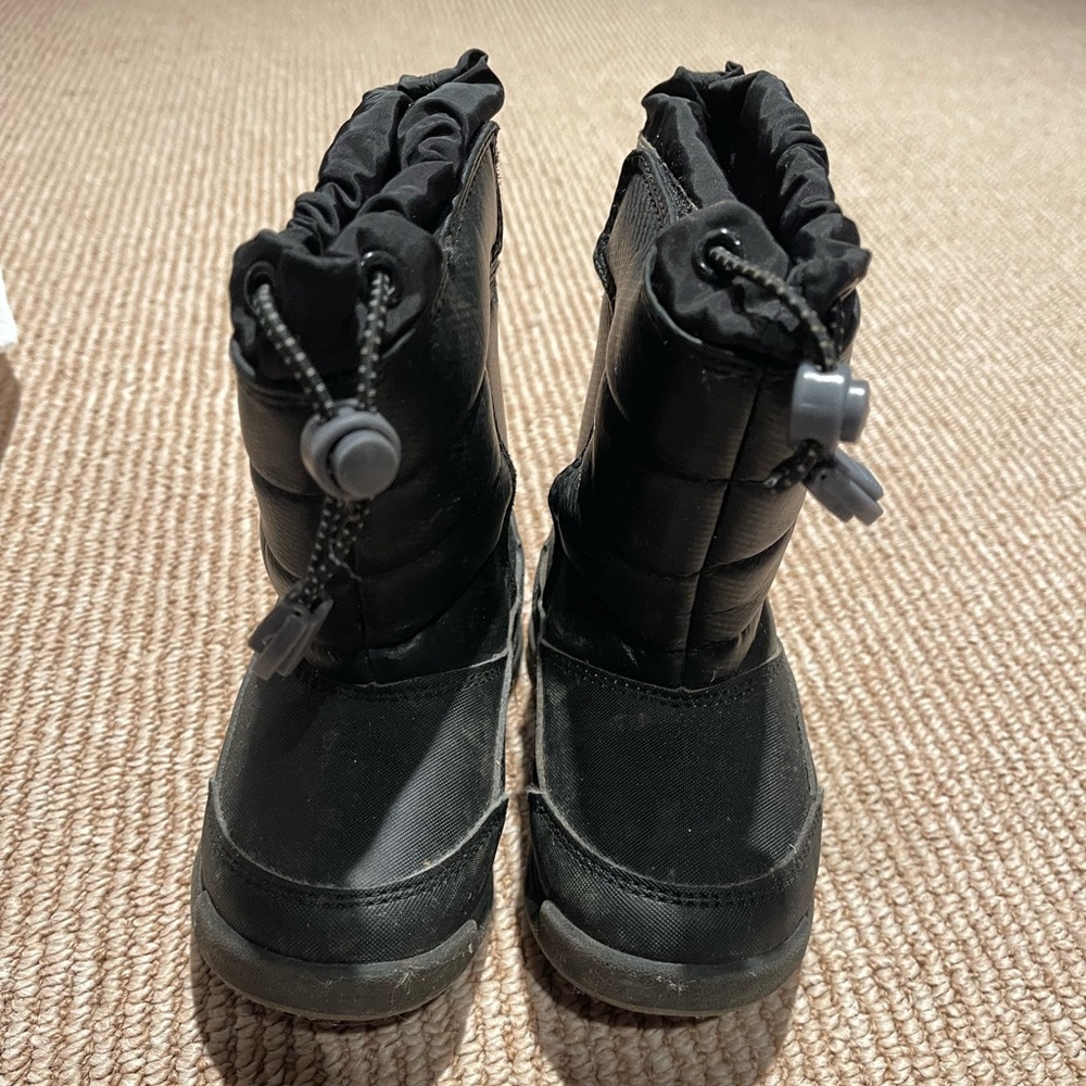 Lands’ End Insulated Boys Boots